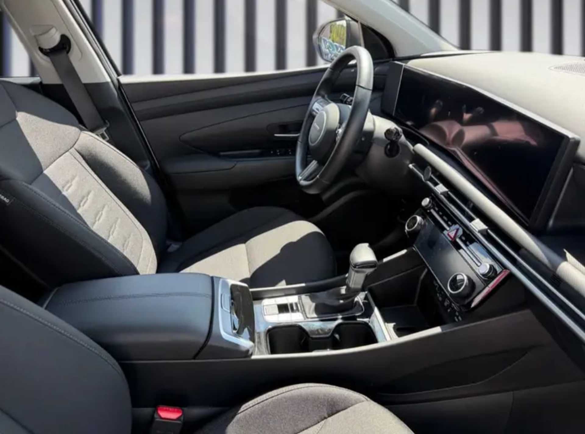 Hyundai Tucson - 4
