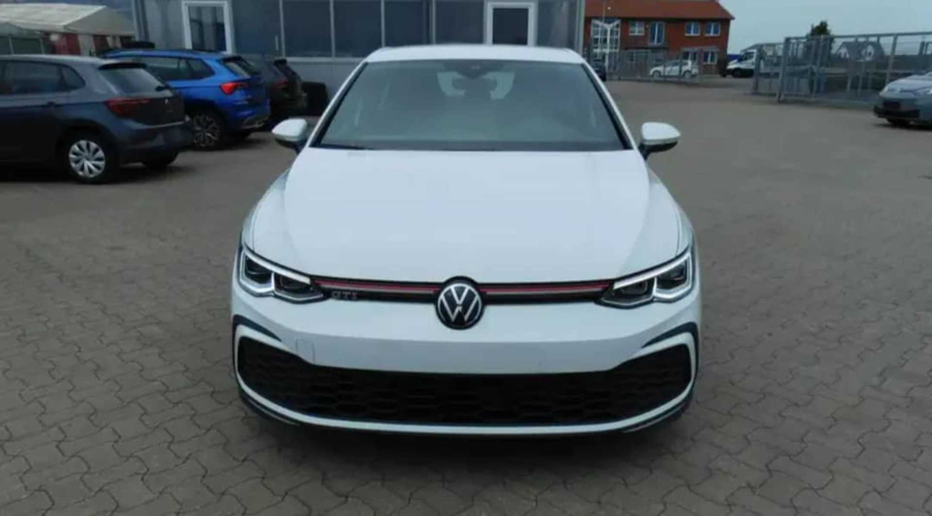 Volkswagen Golf VIII GTI - 8