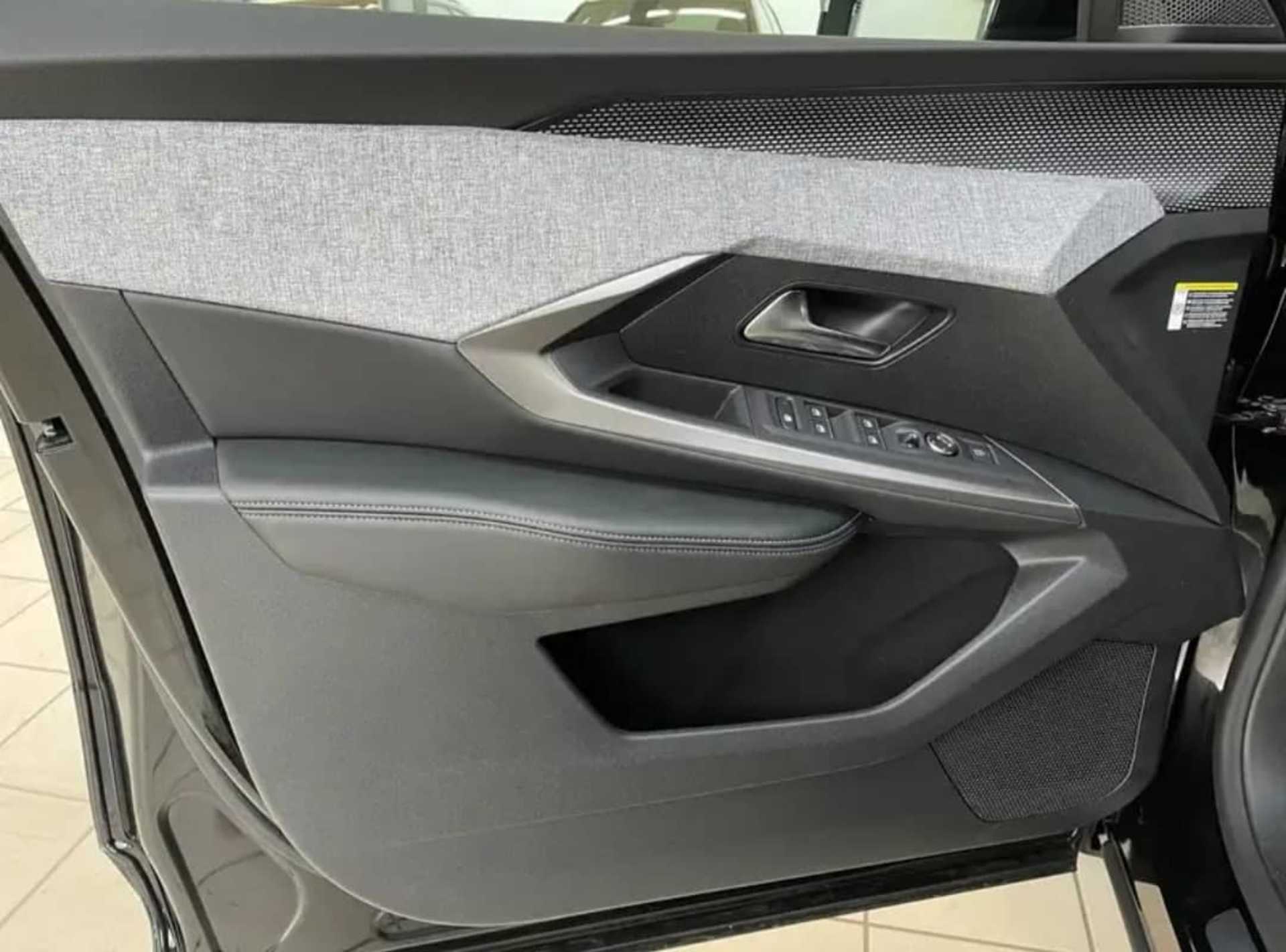 Peugeot 3008 - 6