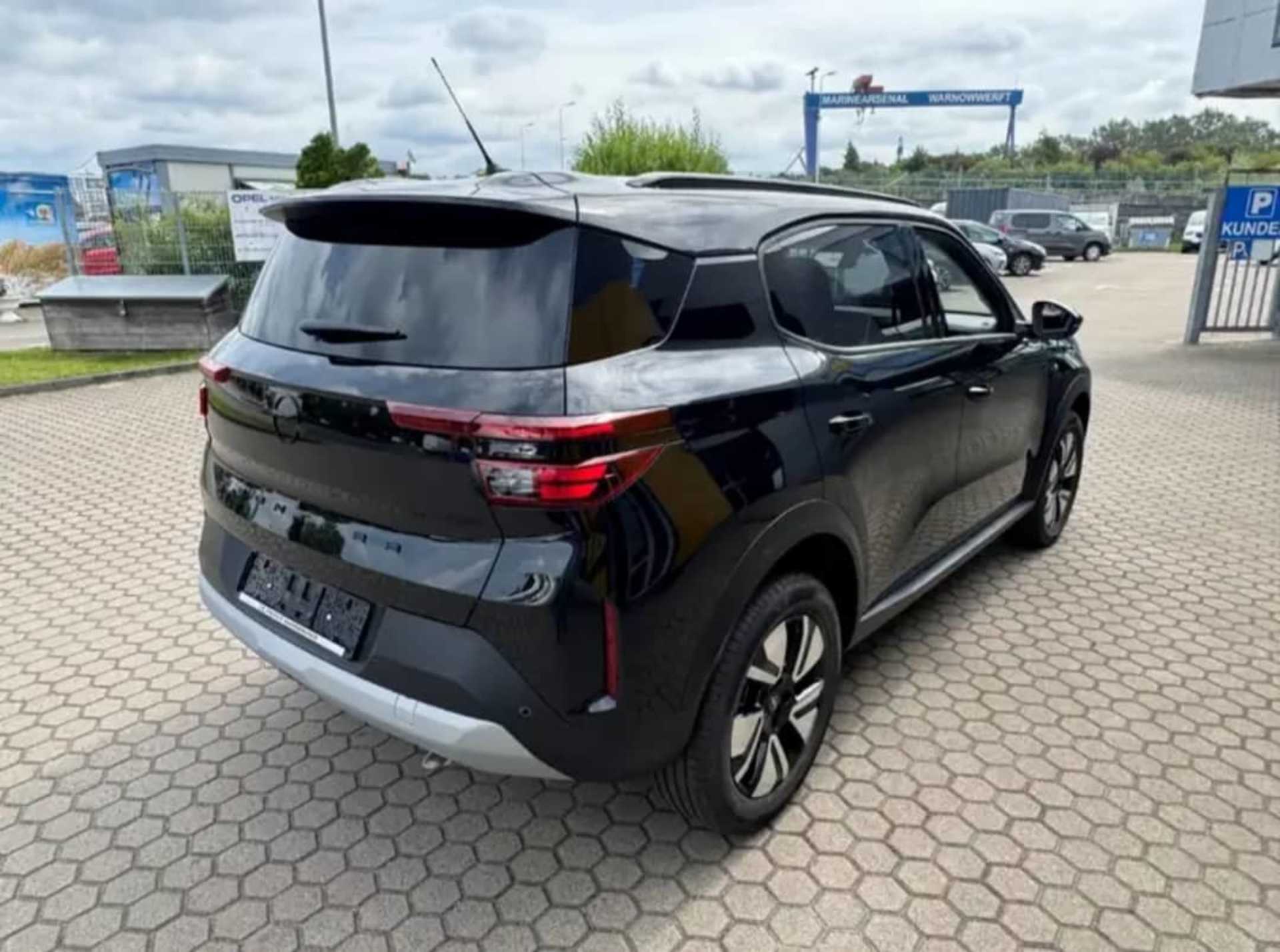 Opel Frontera - 8