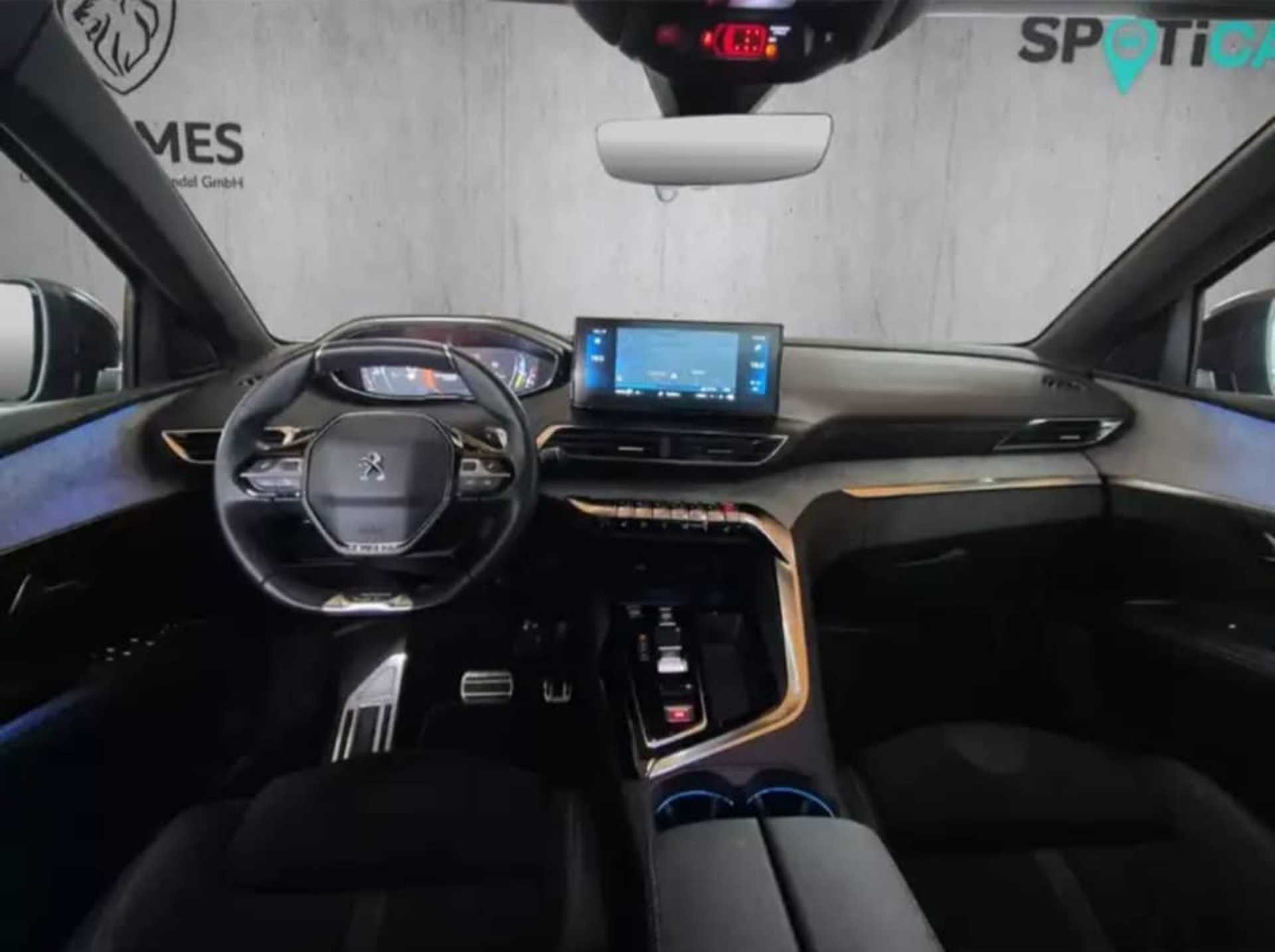 Peugeot 5008 - 2