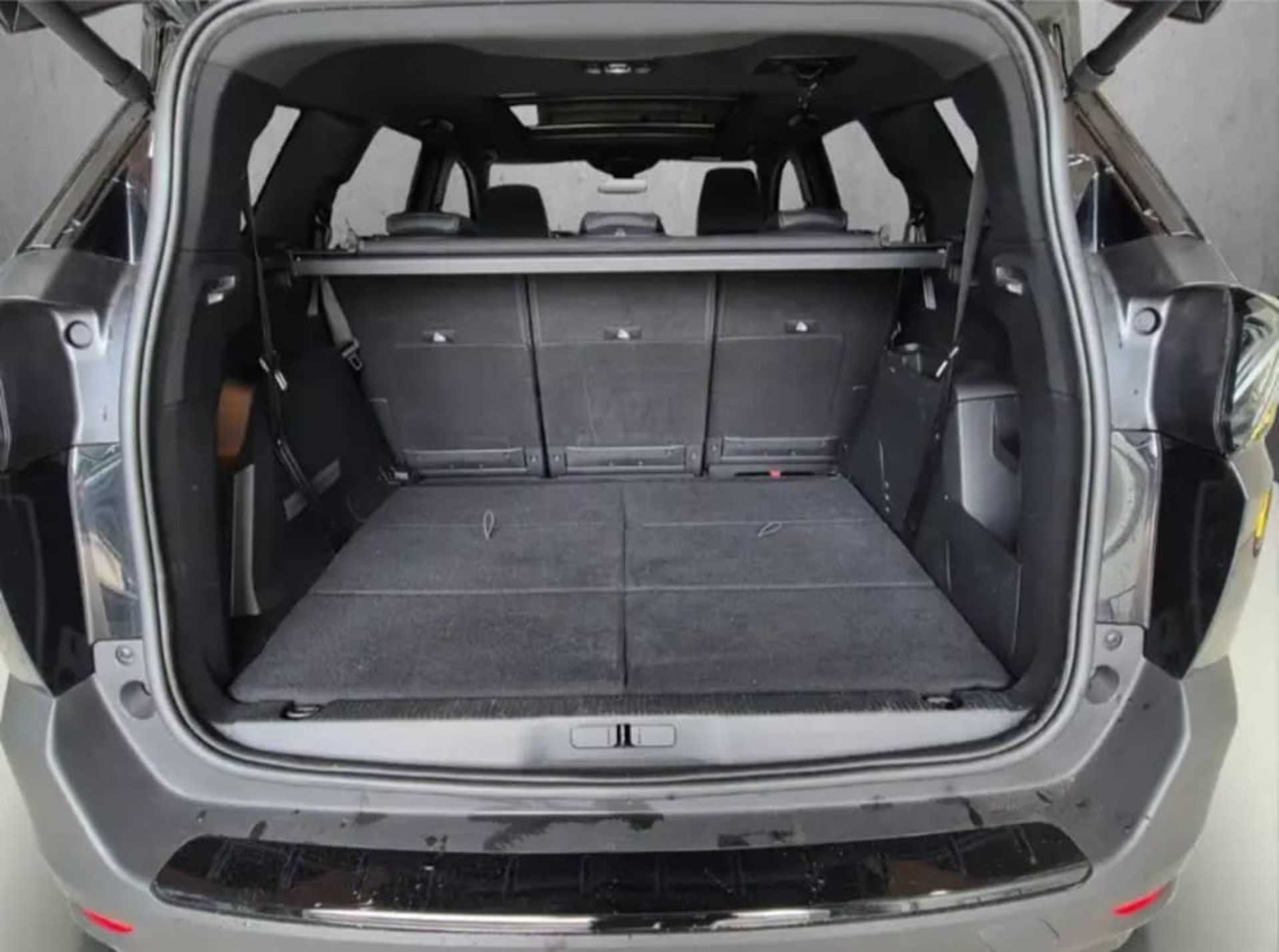 Peugeot 5008 - 9
