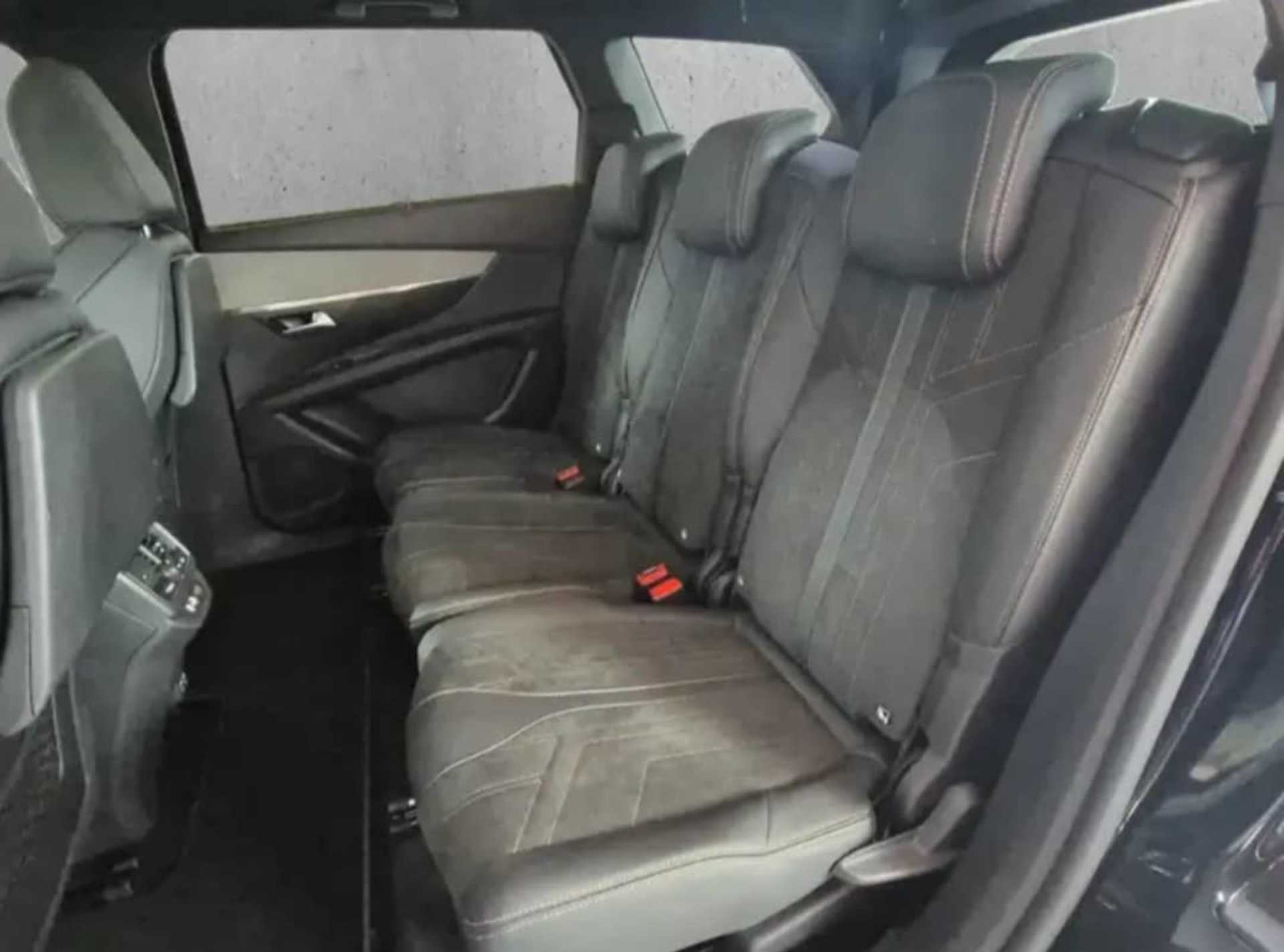 Peugeot 5008 - 6