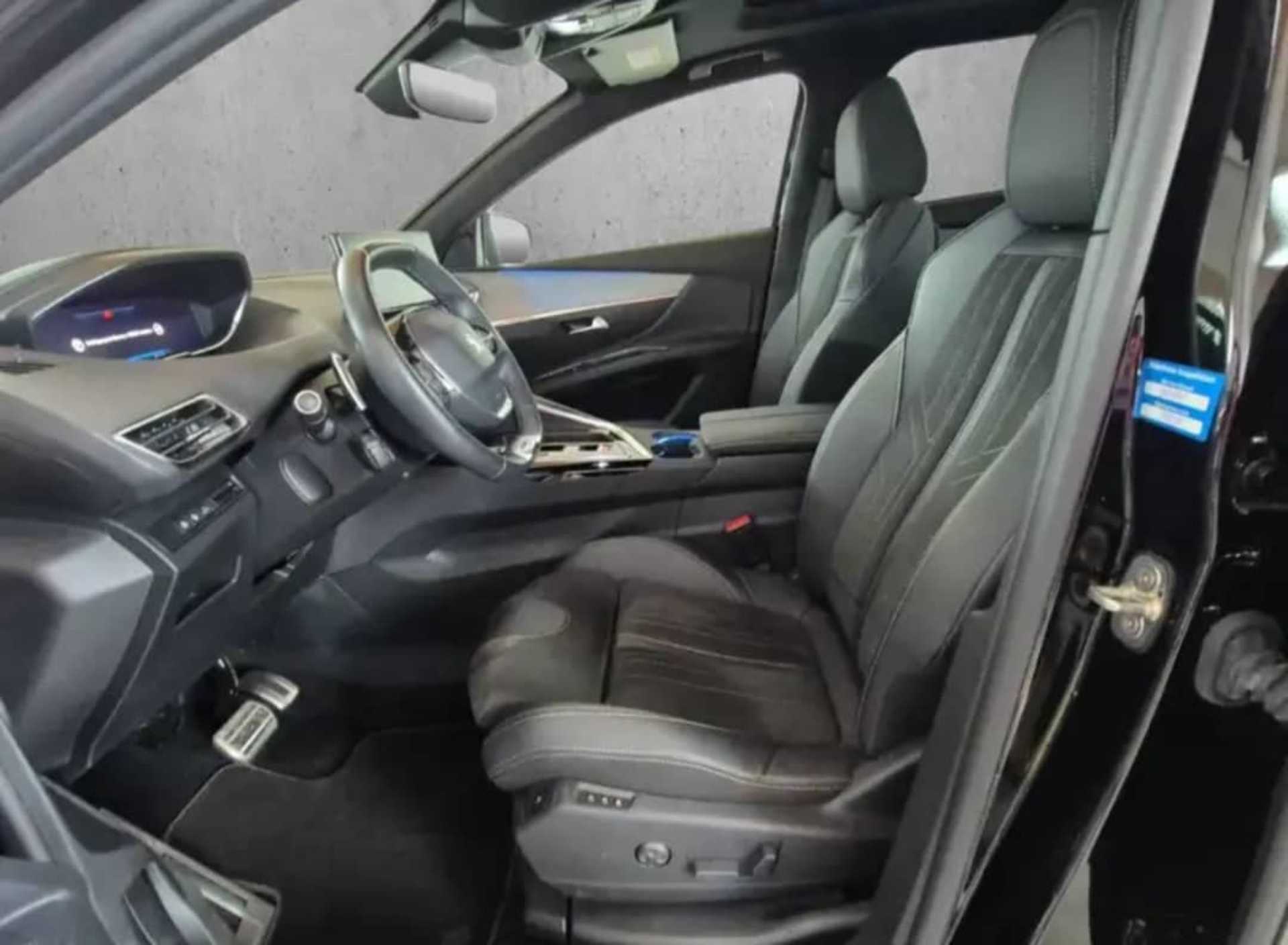 Peugeot 5008 - 3