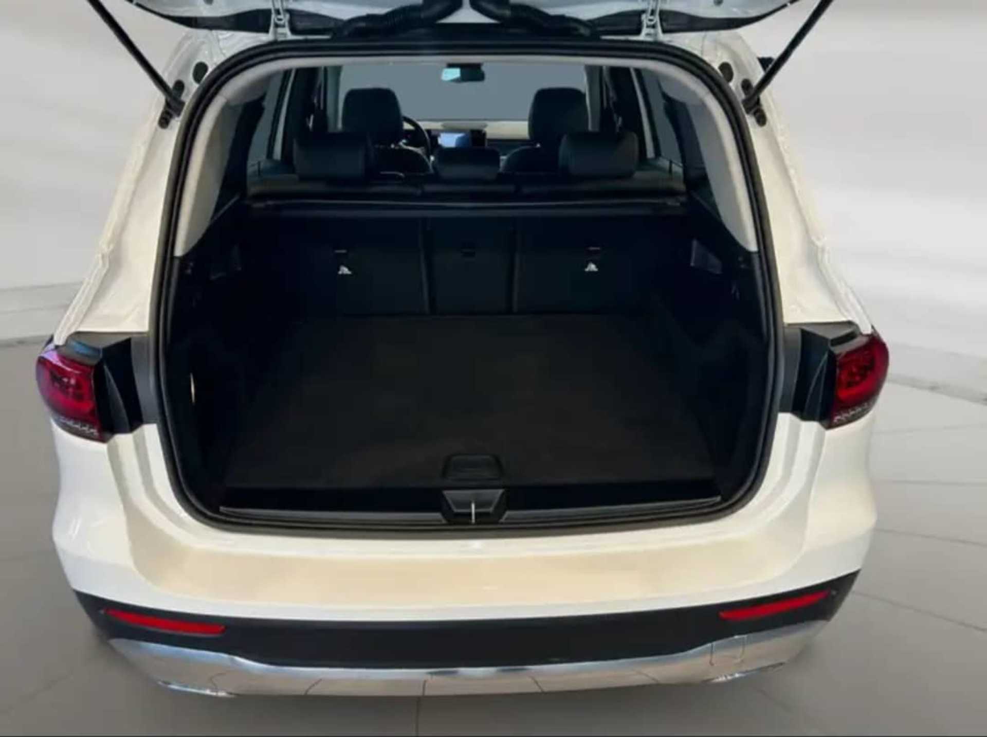 Mercedes-Benz GLB-Class - 9