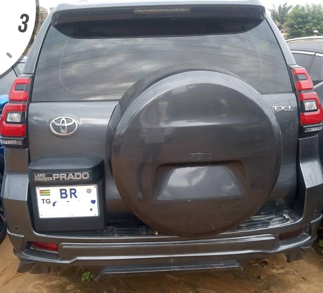 Toyota Prado — 3/3