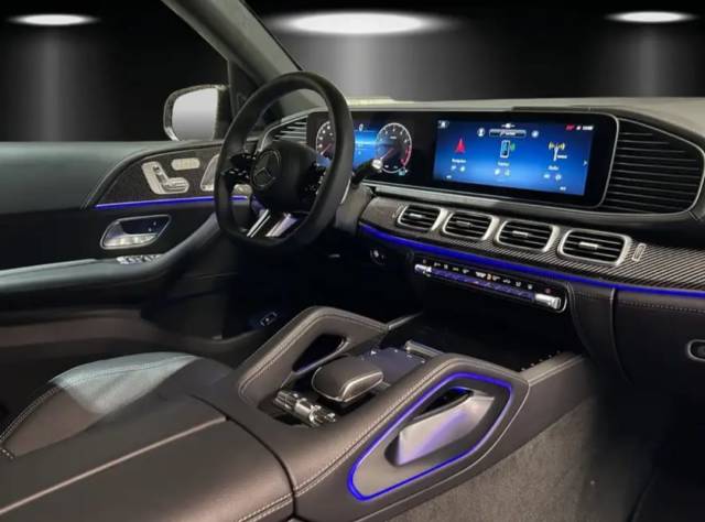 Mercedes-Benz GLE-Class — 3/10
