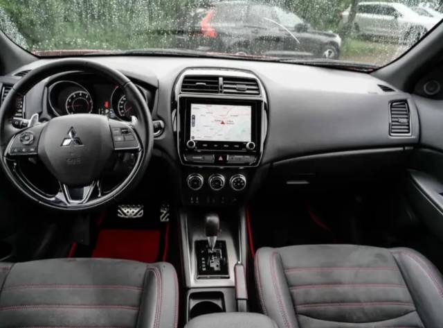 Mitsubishi RVR — 2/10