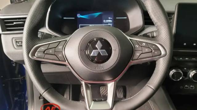 Mitsubishi Colt — 4/10