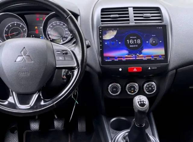 Mitsubishi ASX — 3/10