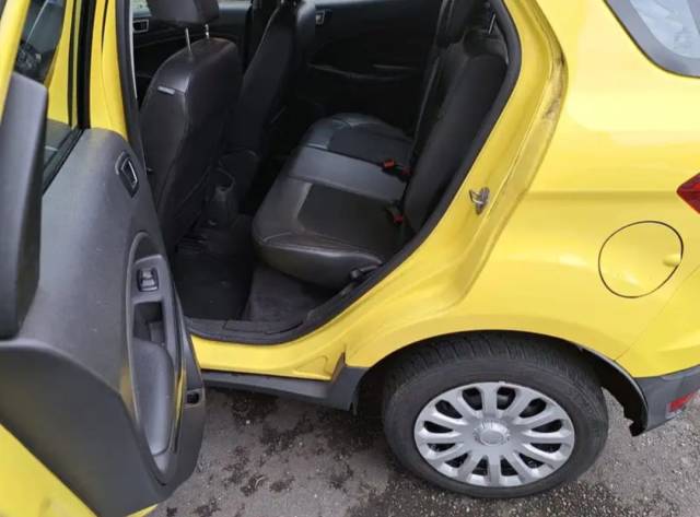 Ford Ecosport — 5/8