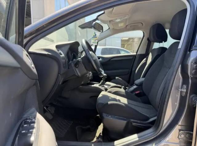 Citroën C4 — 6/10