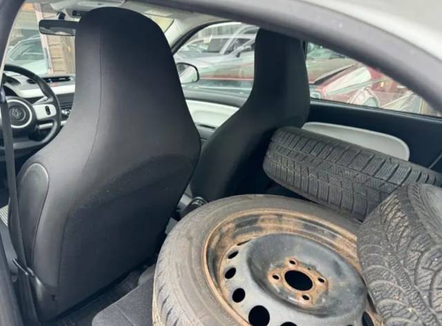 Renault Twingo — 3/6