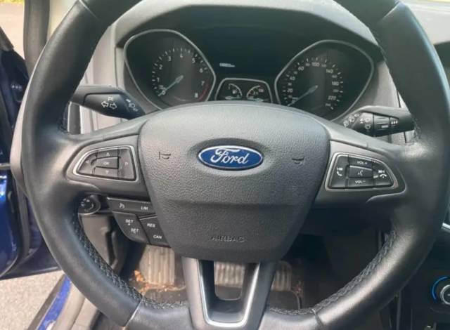Ford Focus — 2/10