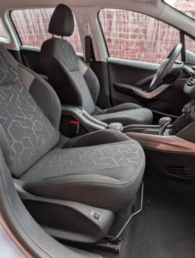 Peugeot 2008 — 4/9