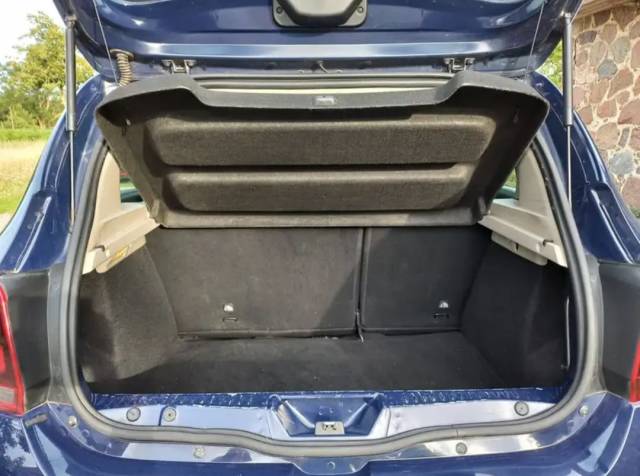 Dacia Sandero — 8/10