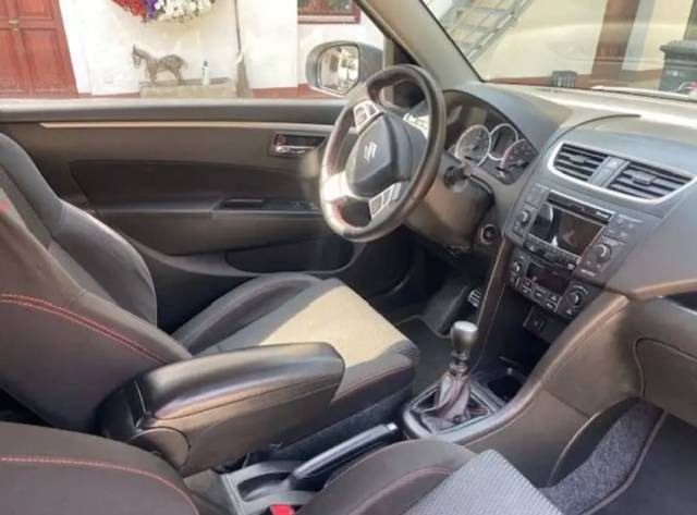 Suzuki Swift — 2/6