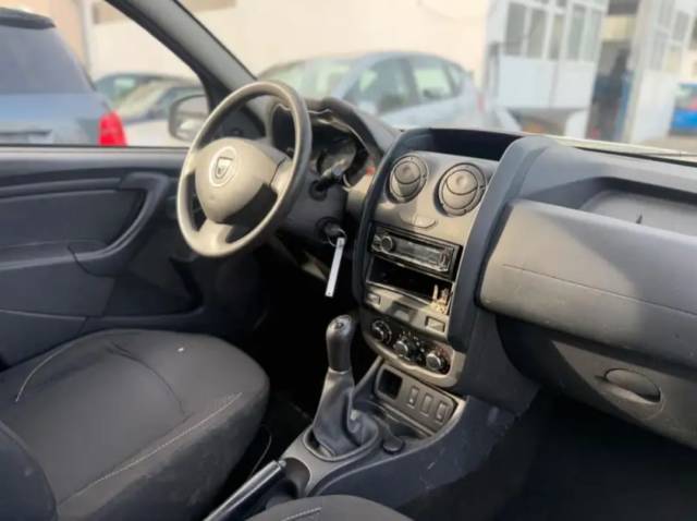 Dacia Duster 1.6 SCe — 3/9