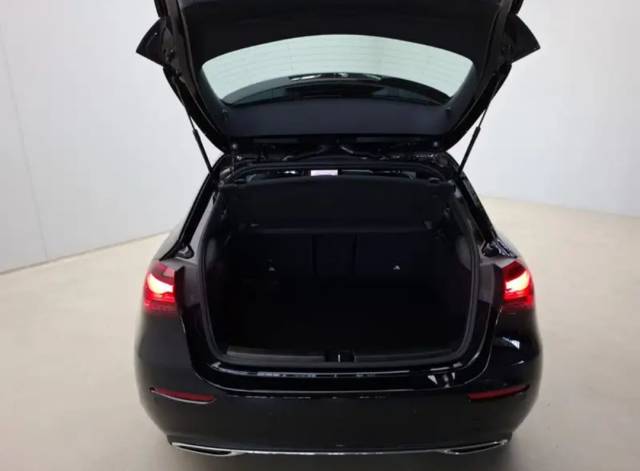 Mercedes-Benz A-Class — 8/9