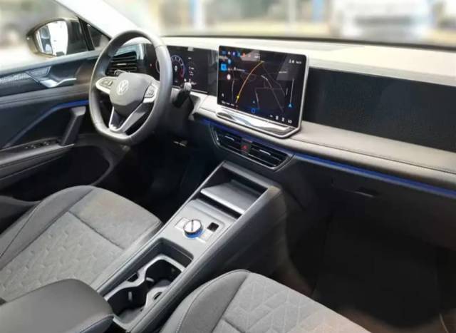 Volkswagen Tiguan — 2/10