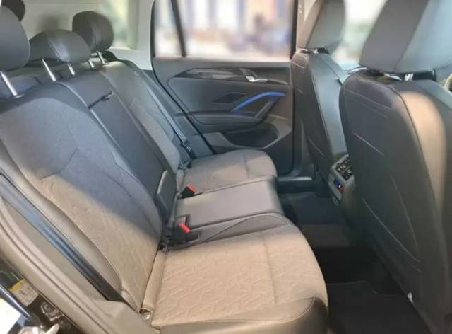 Volkswagen Tiguan — 6/10