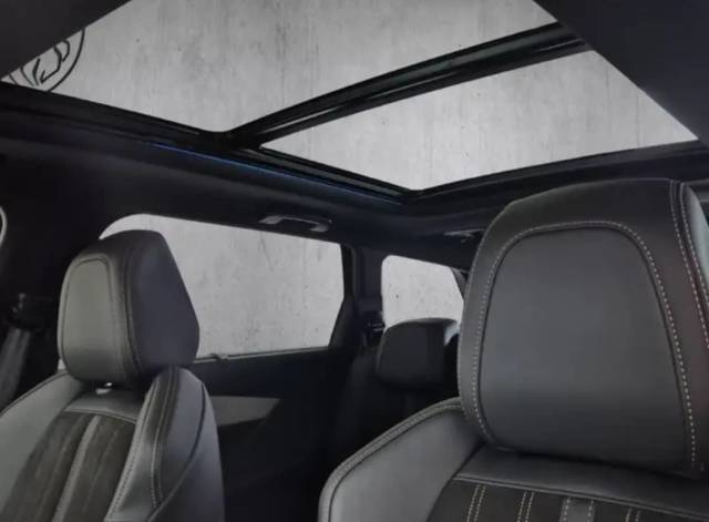 Peugeot 5008 — 4/10
