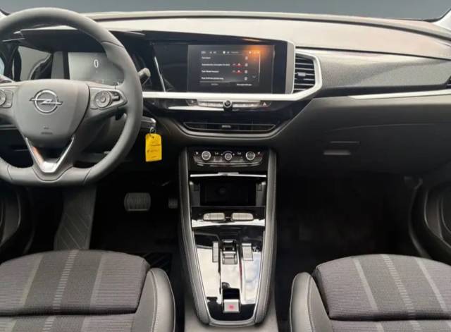 Opel Grandland — 2/10