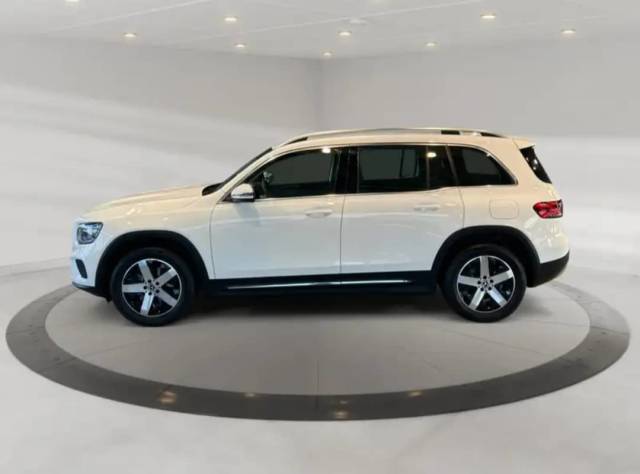 Mercedes-Benz GLB-Class — 7/10