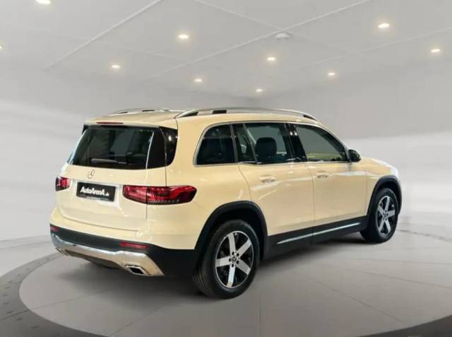 Mercedes-Benz GLB-Class — 8/10