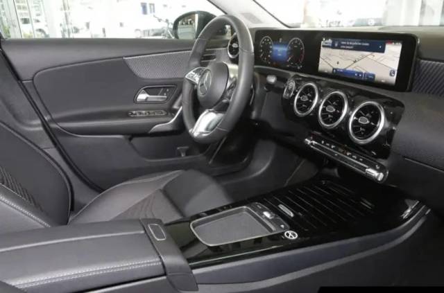 Mercedes-Benz A-Class — 6/9