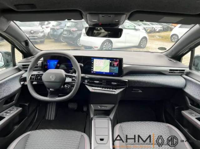 Renault Clio — 2/10