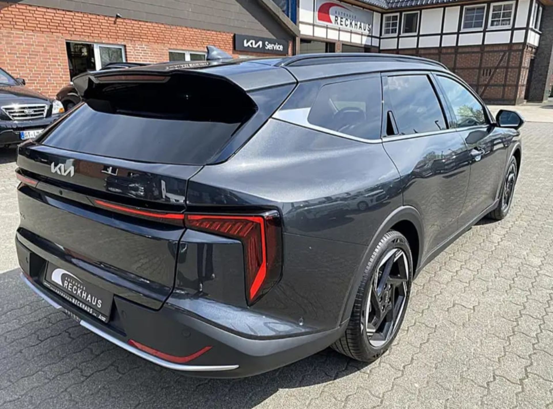 Kia K4 Sportwagen - 7