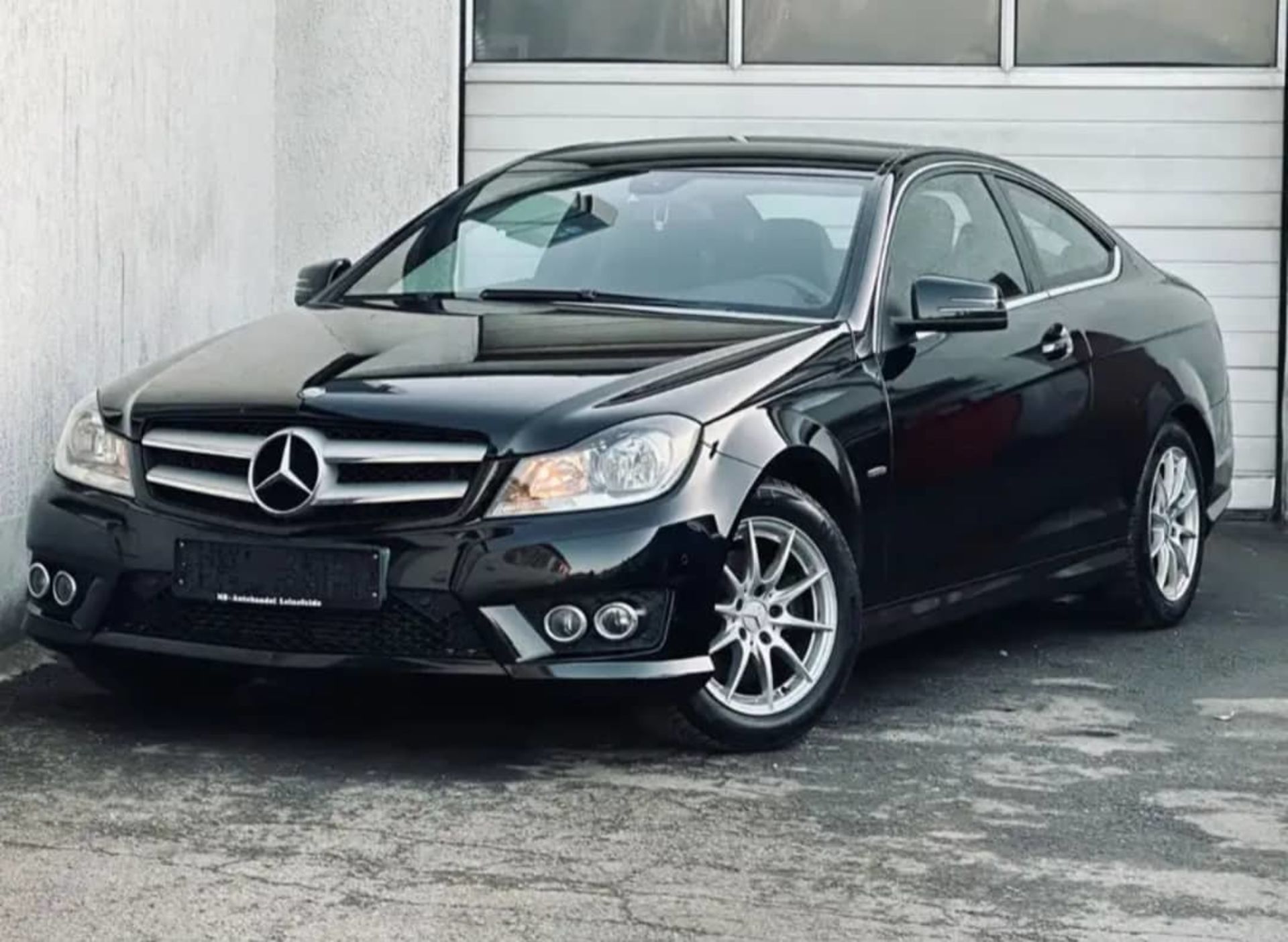 Mercedes-Benz C-Class C 180 - 1
