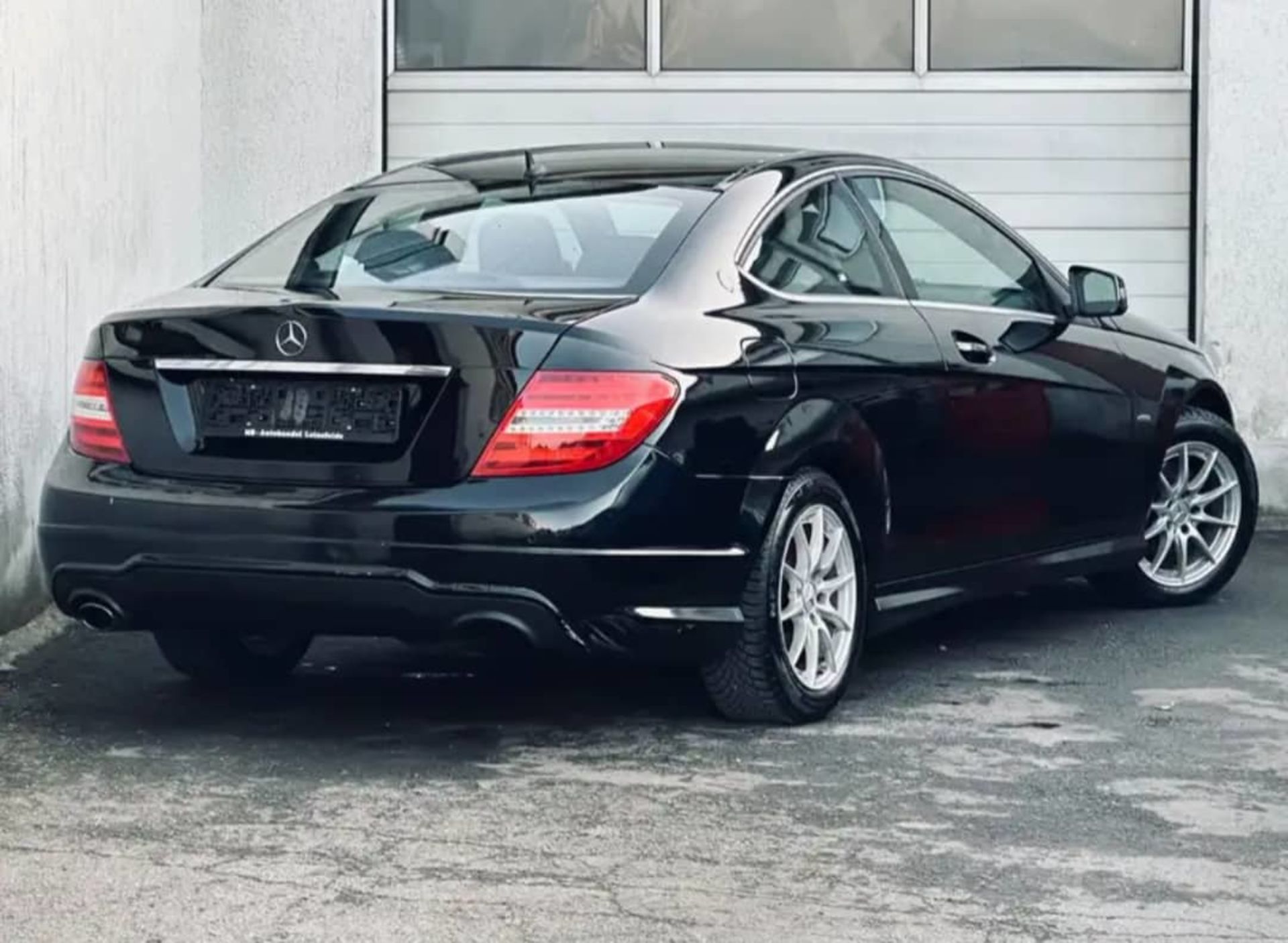 Mercedes-Benz C-Class C 180 - 9