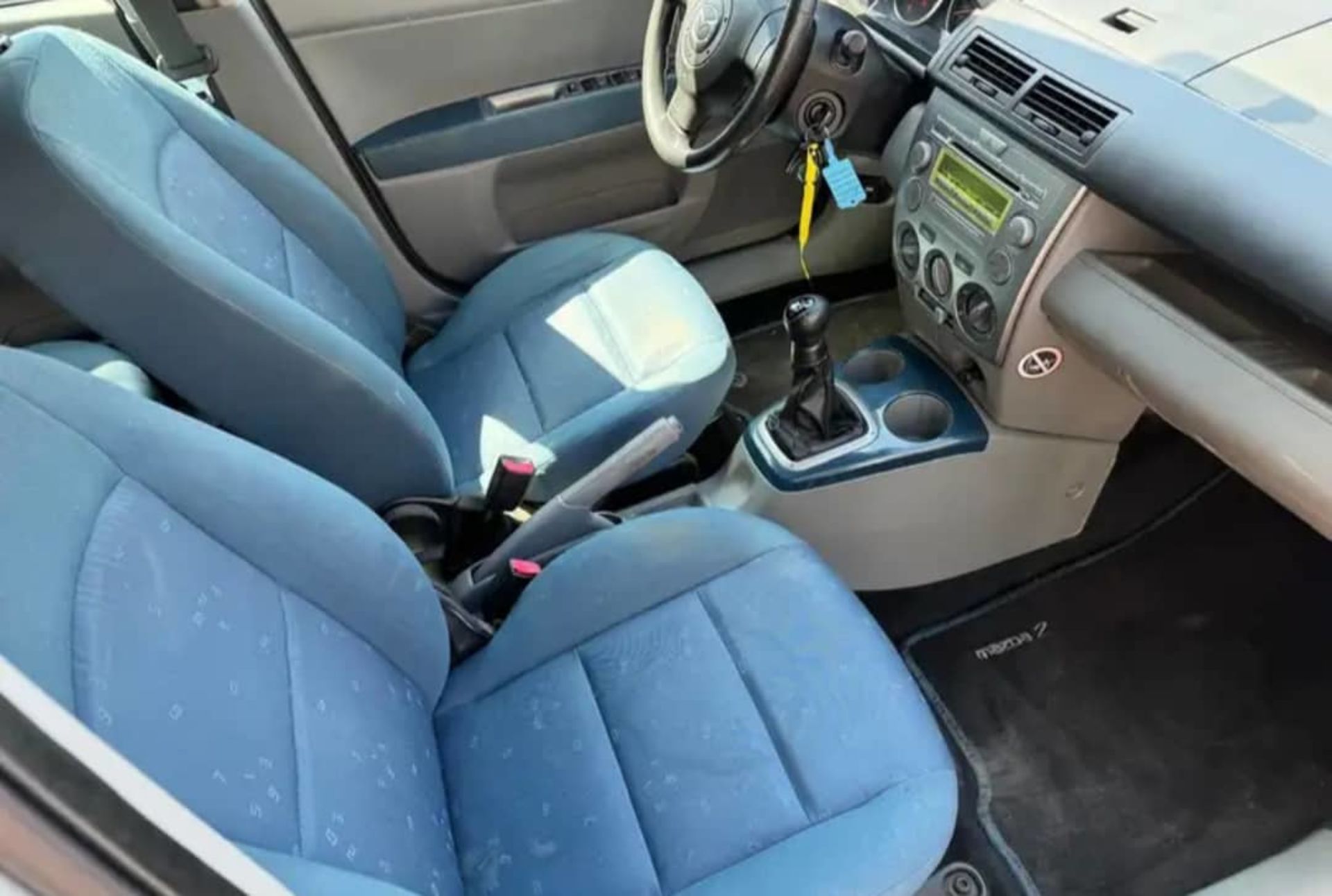 Mazda Mazda2 - 3
