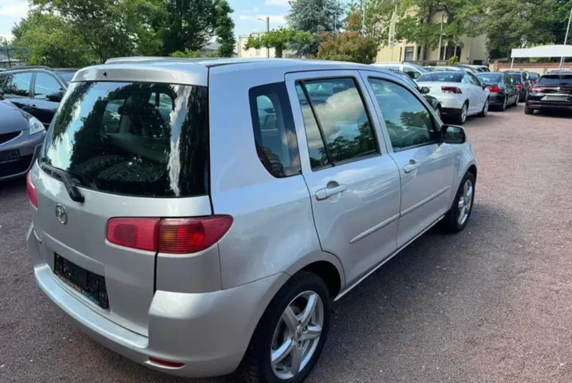 Mazda Mazda2 - 9
