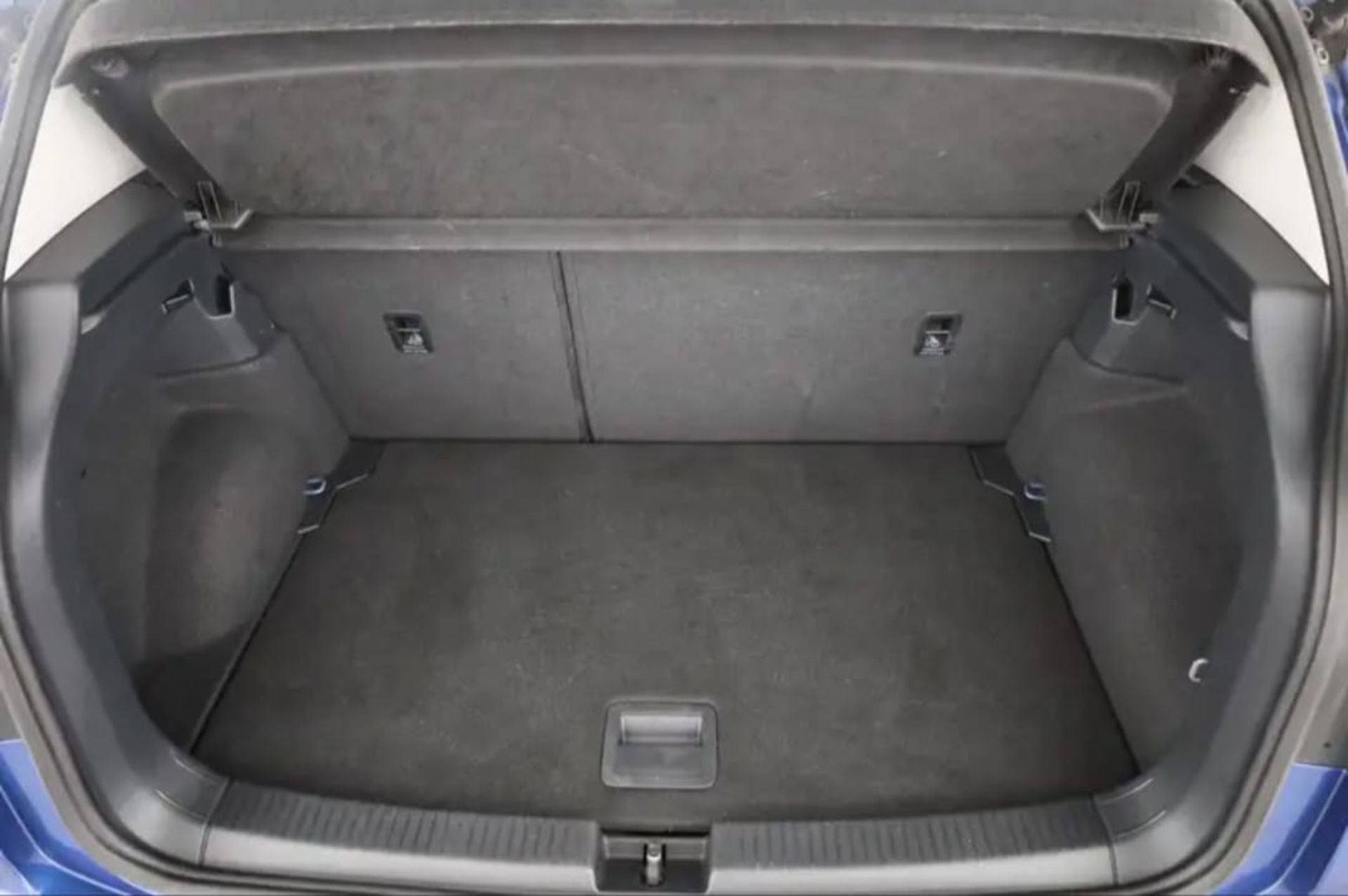 Volkswagen T-Cross - 8