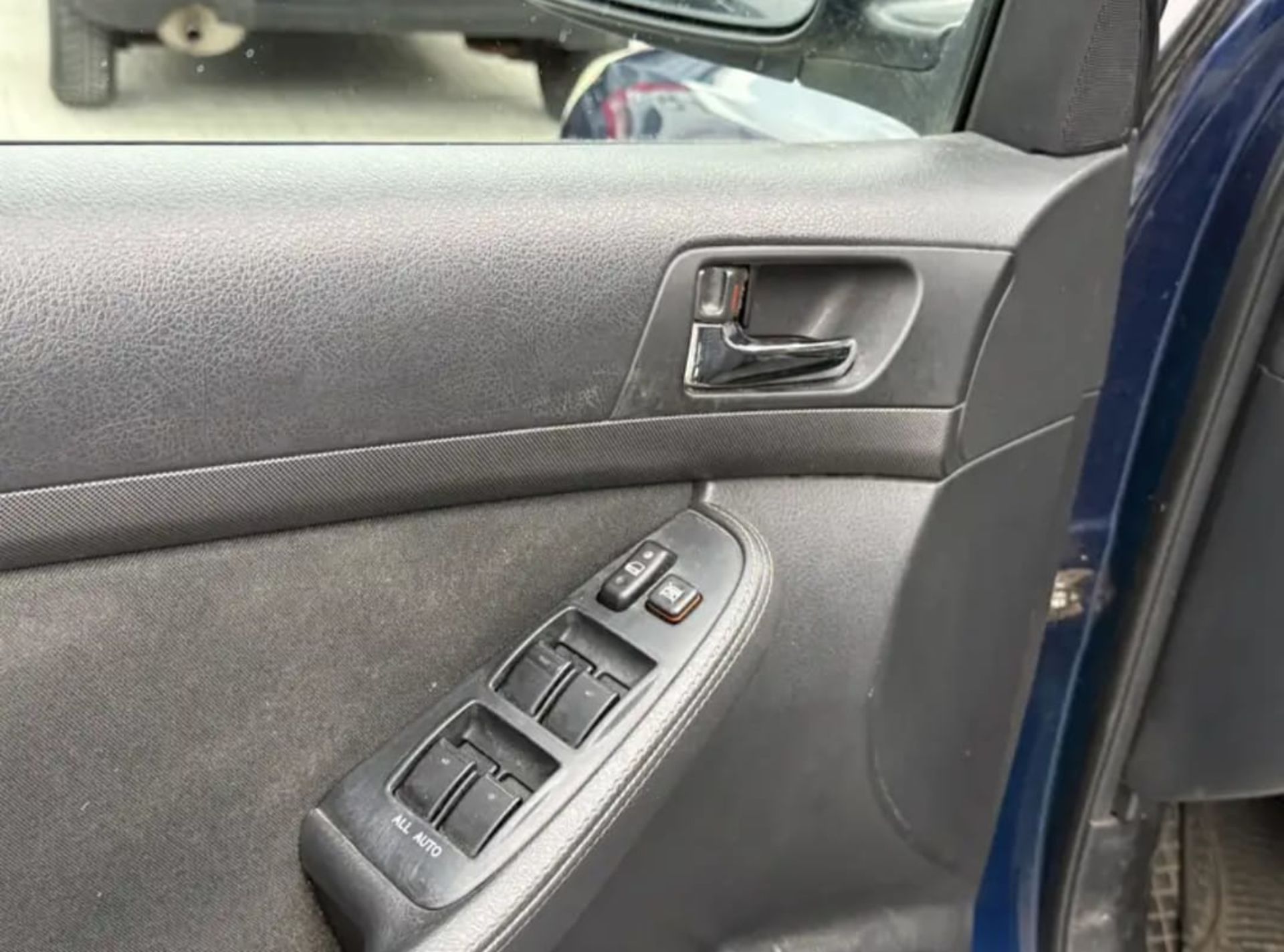 Toyota Avensis - 3