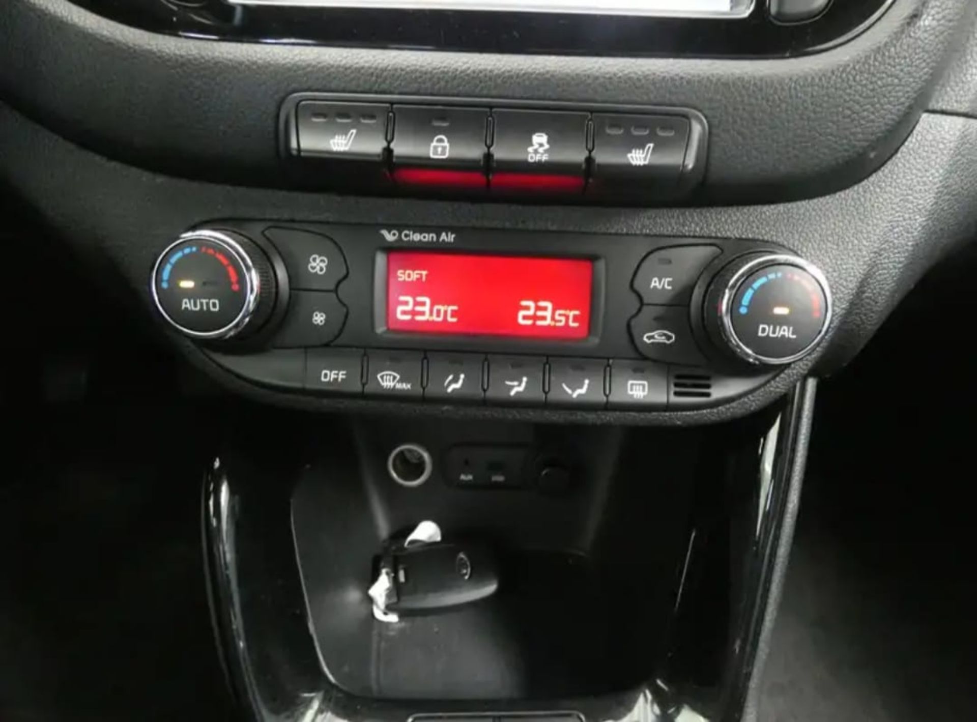 Kia Ceed - 4