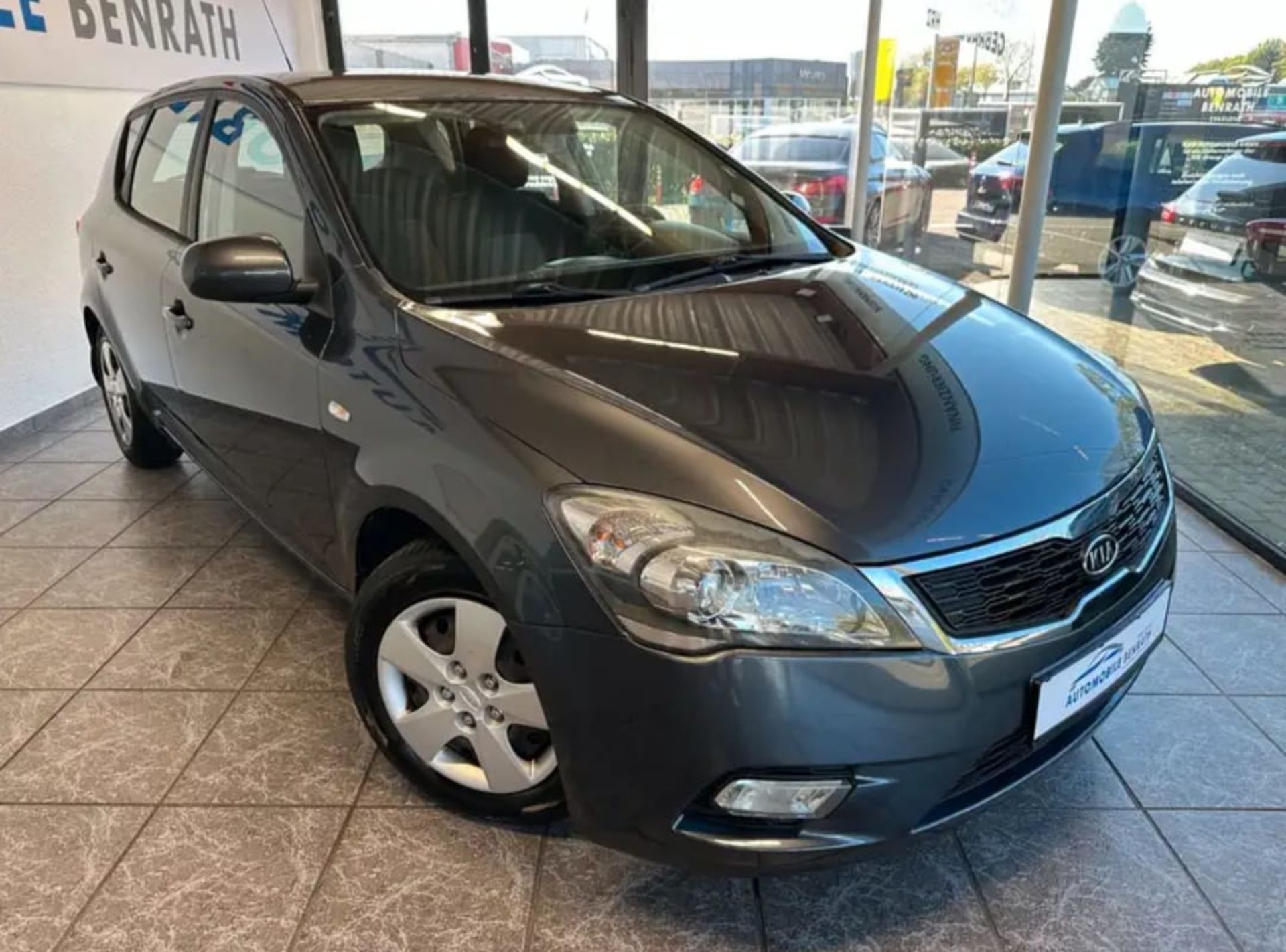 Kia Ceed ED CVVT  - 1