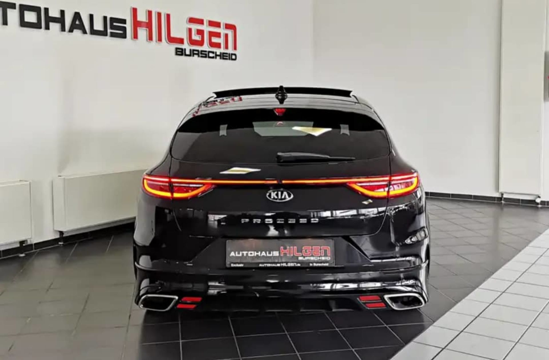 Kia ProCeed - 9