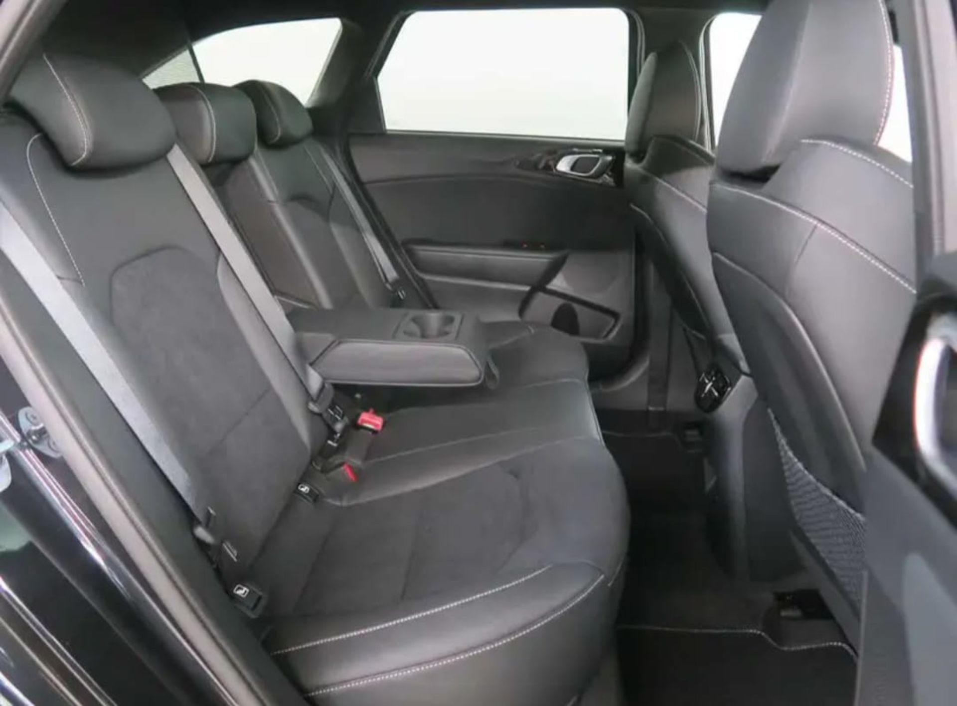 Kia Ceed - 7