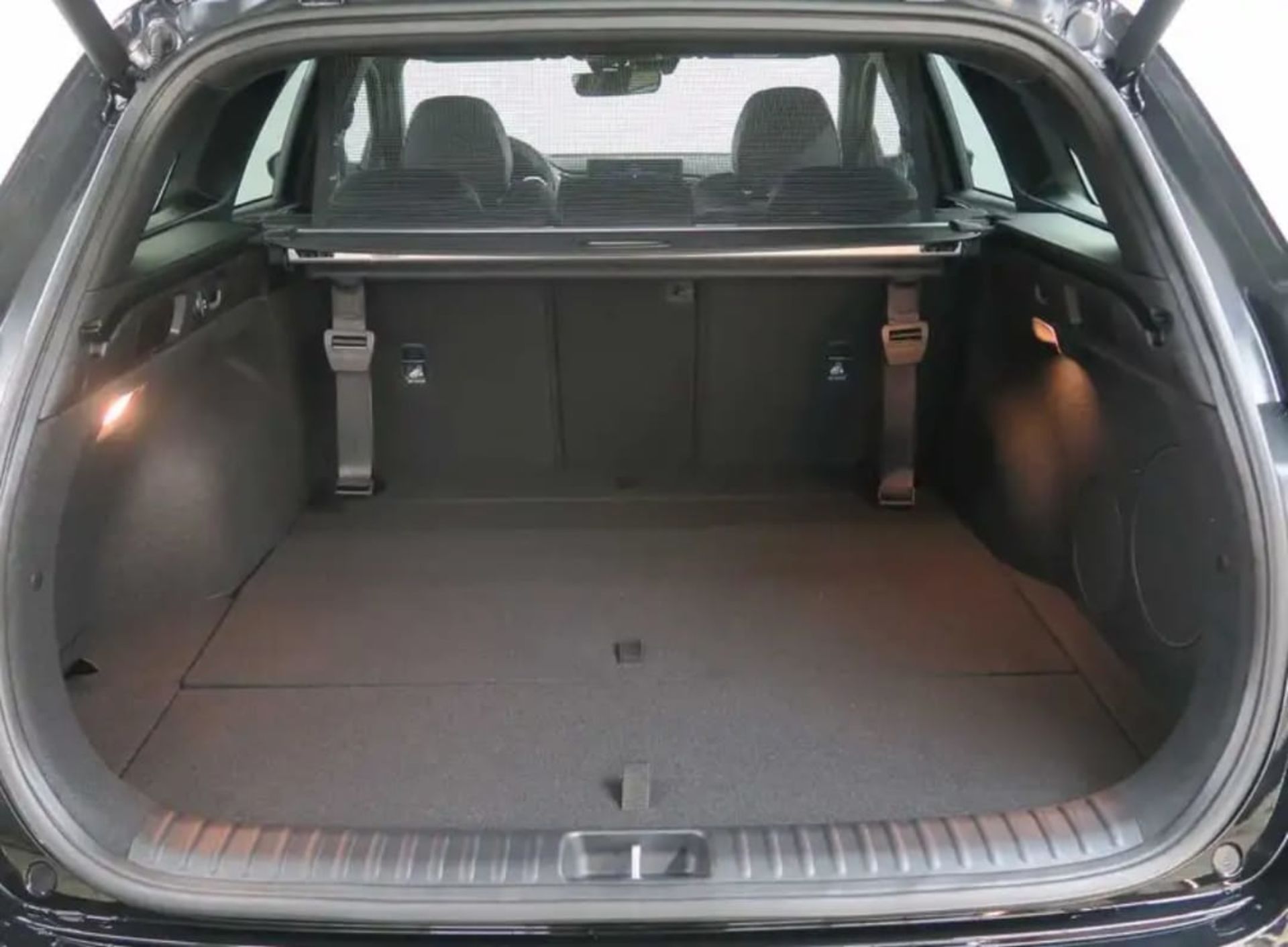 Kia Ceed - 8