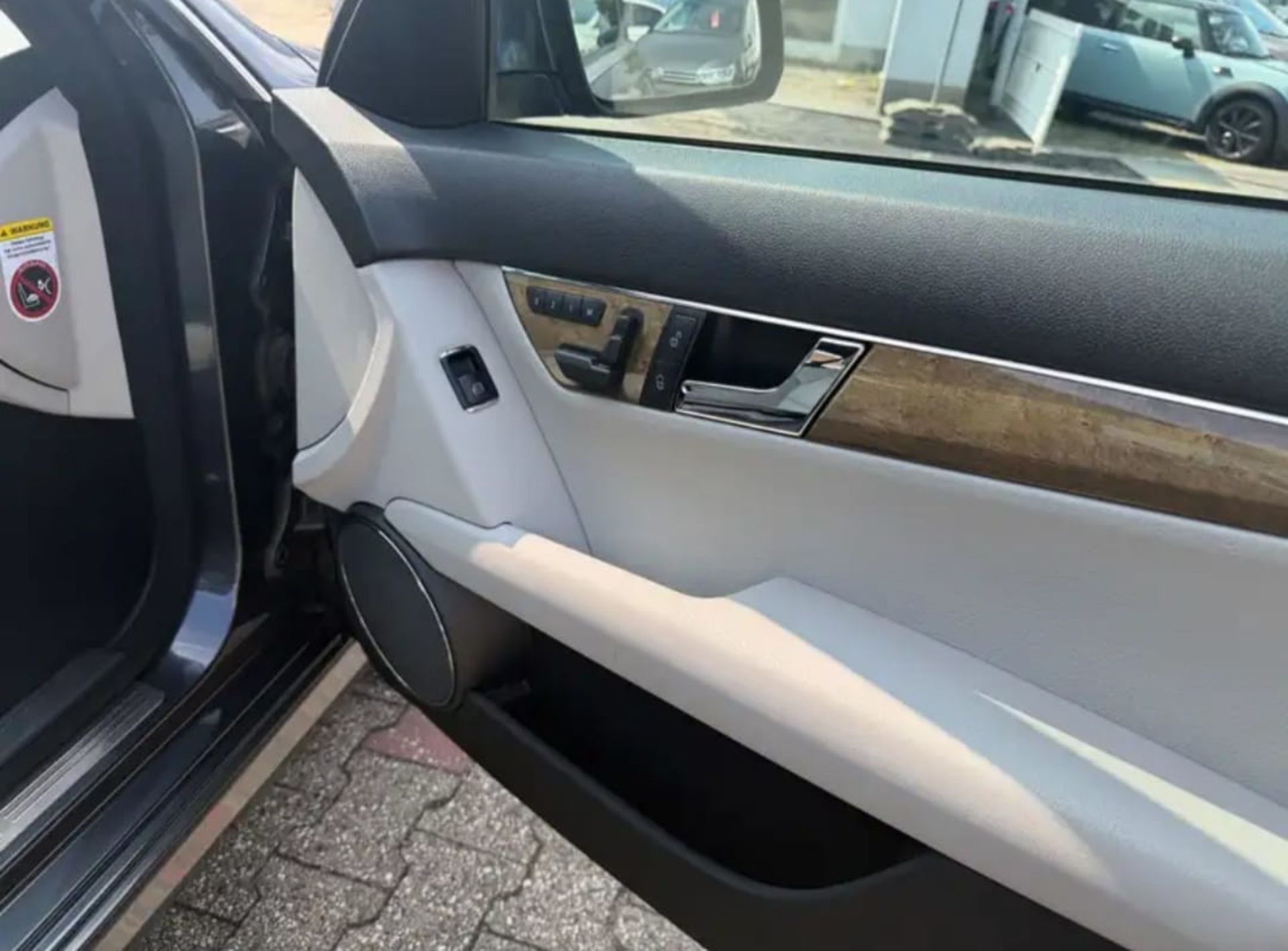 Mercedes-Benz C-Class  C - 200 - 6