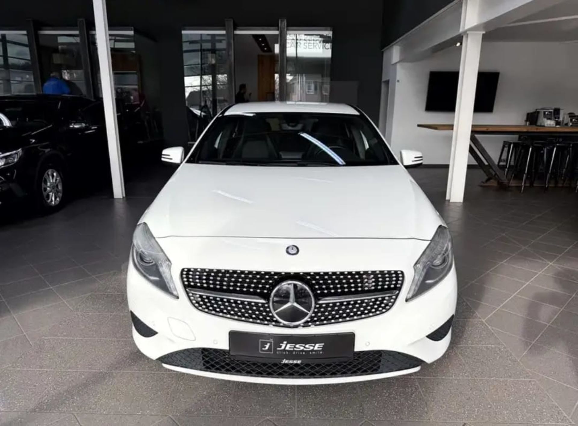 Mercedes-Benz A-Class  200 Style B - 1