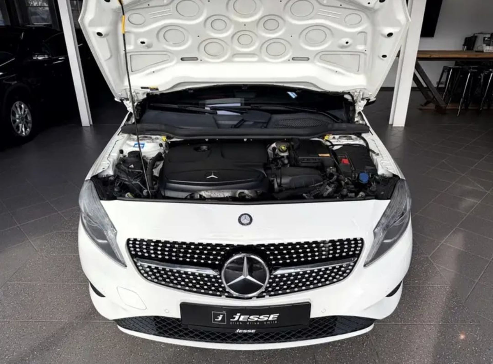 Mercedes-Benz A-Class  200 Style B - 4