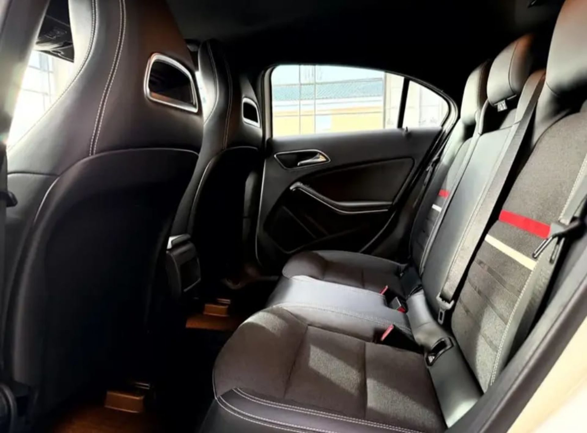 Mercedes-Benz A-Class  200 Style B - 5
