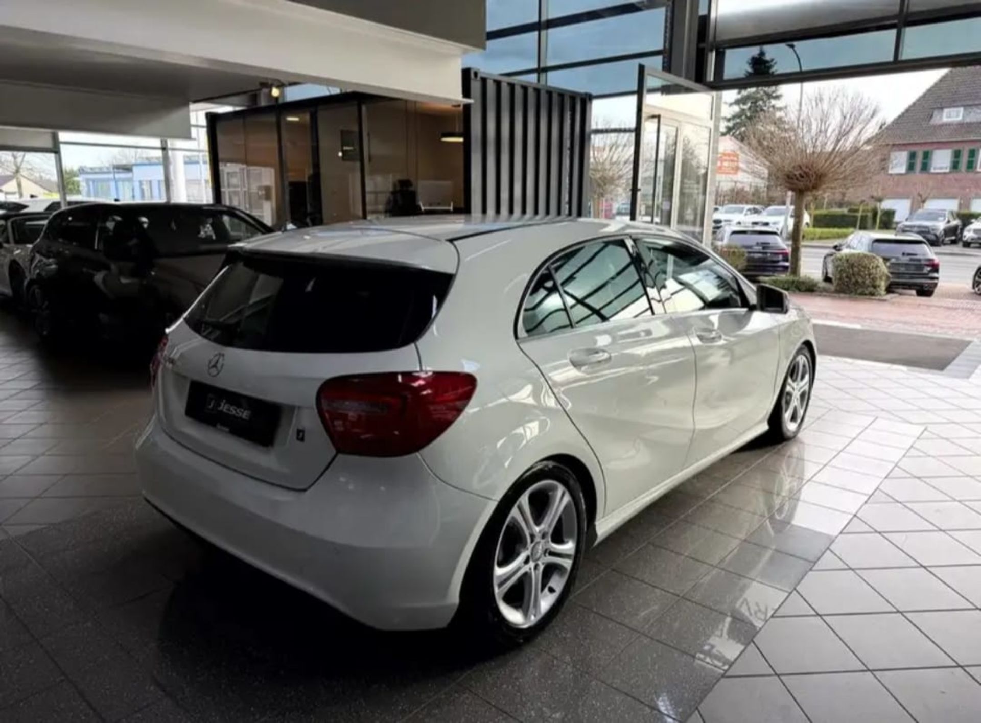 Mercedes-Benz A-Class  200 Style B - 6