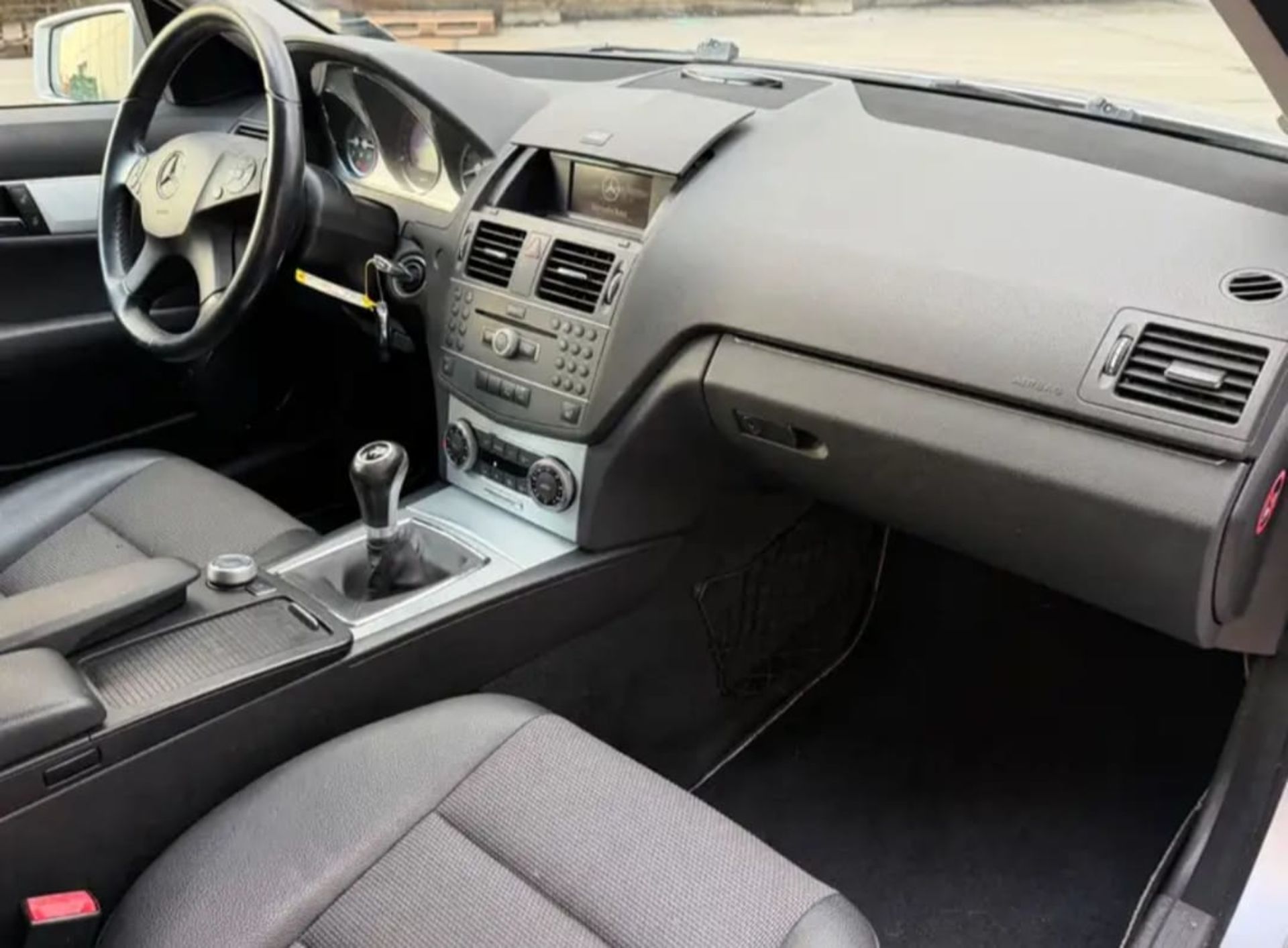 Mercedes-Benz C-Class - 4