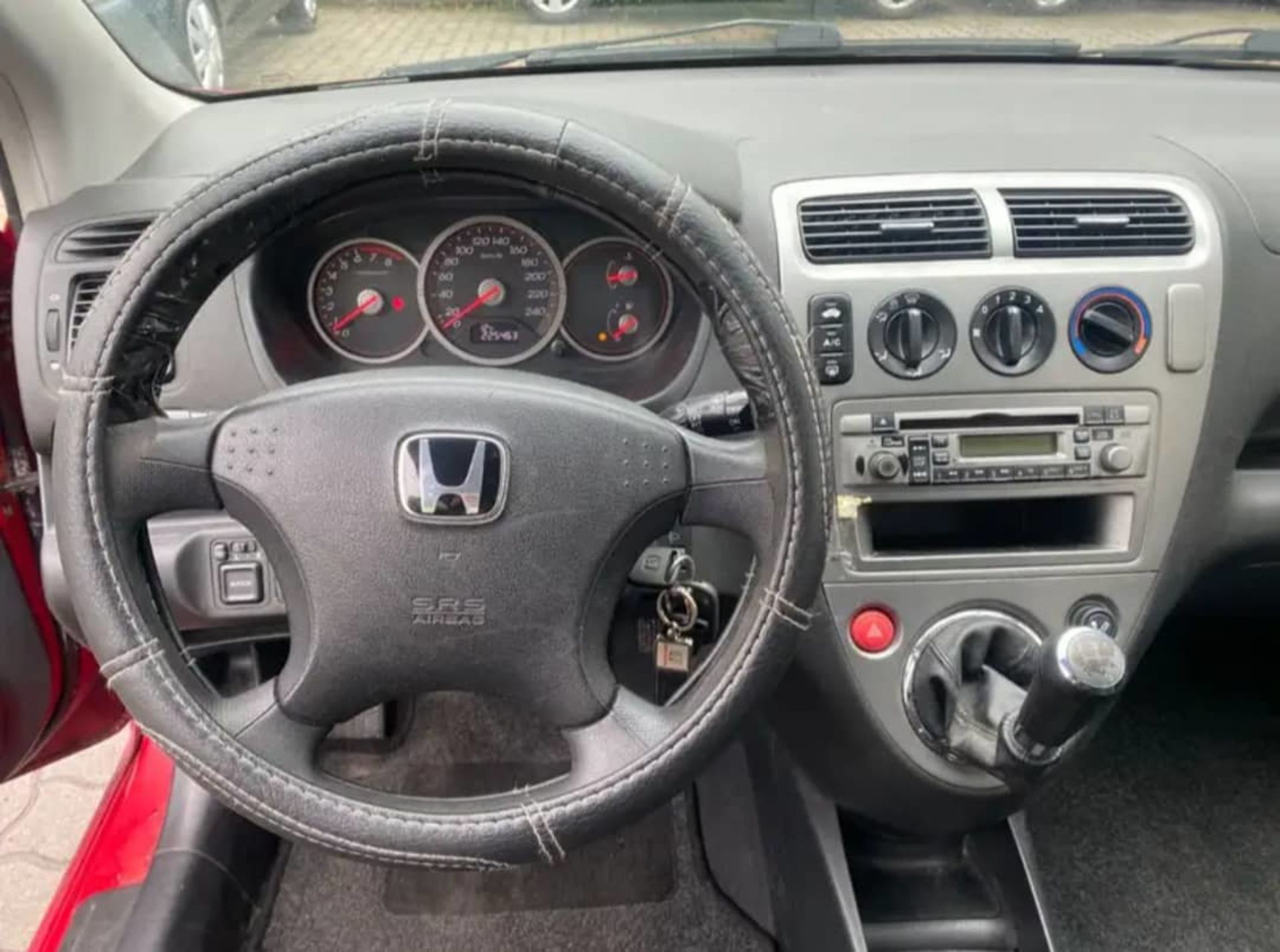 Honda Civic 1.6 i LS - 2
